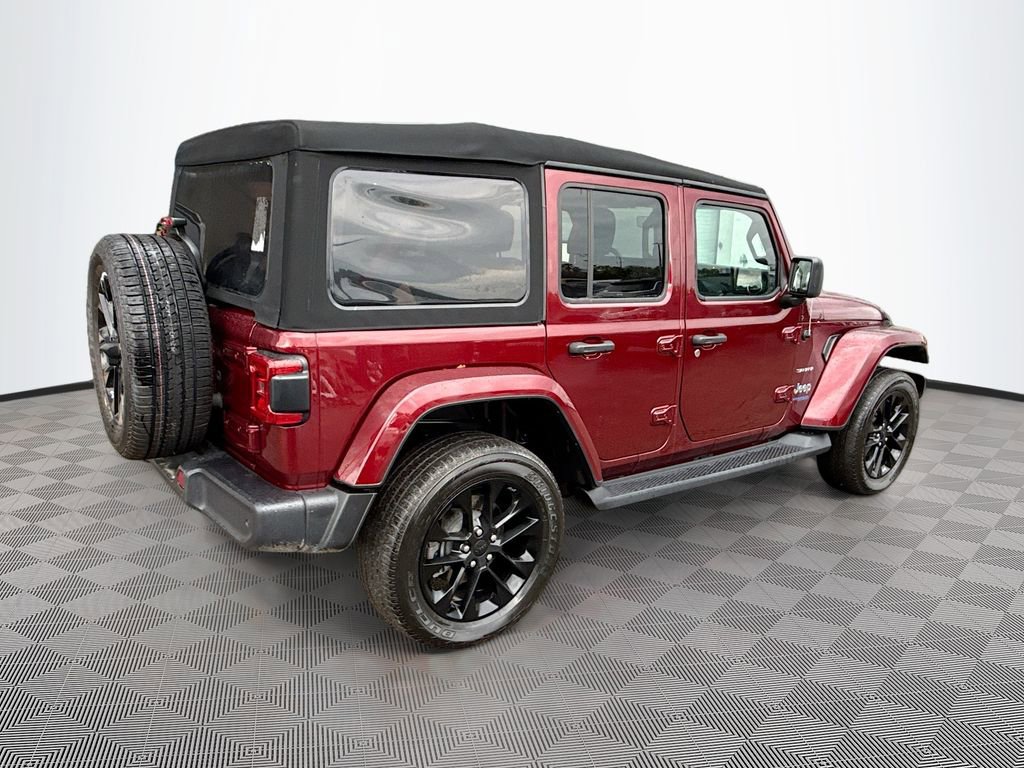 Used 2021 Jeep Wrangler Unlimited Sahara w/ Cold Weather Group image 6