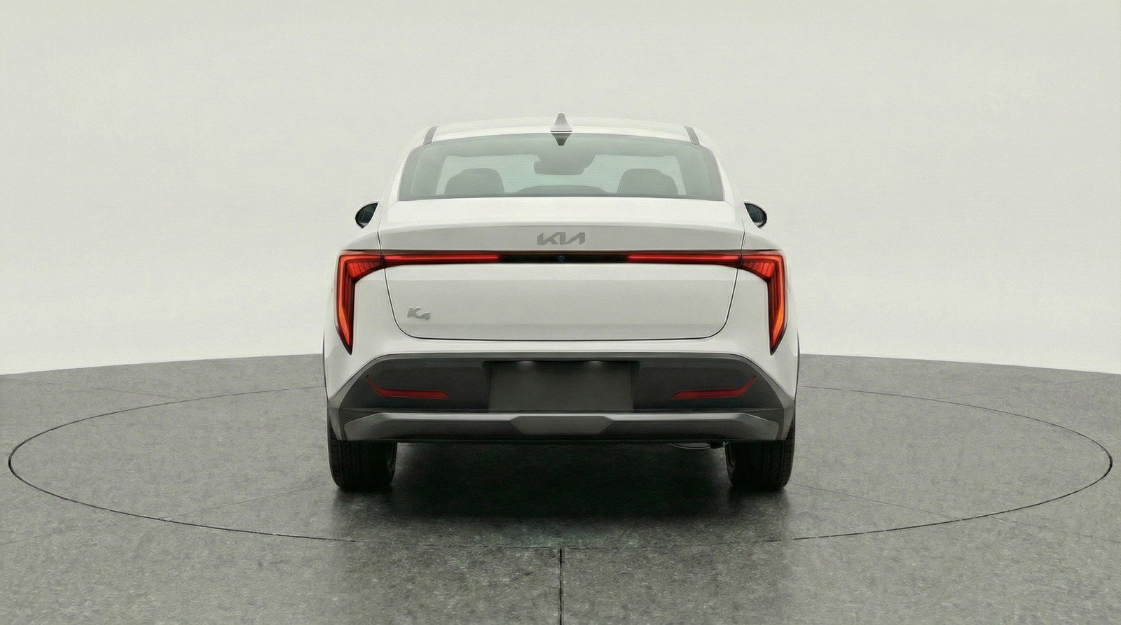 Used 2025 Kia K4 LXS image 7