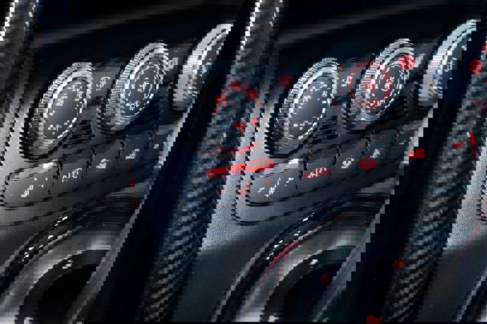 Used 2014 Audi R8 V8 w/ Convenience Package image 42