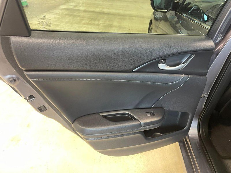 Used 2019 Honda Insight Touring image 15