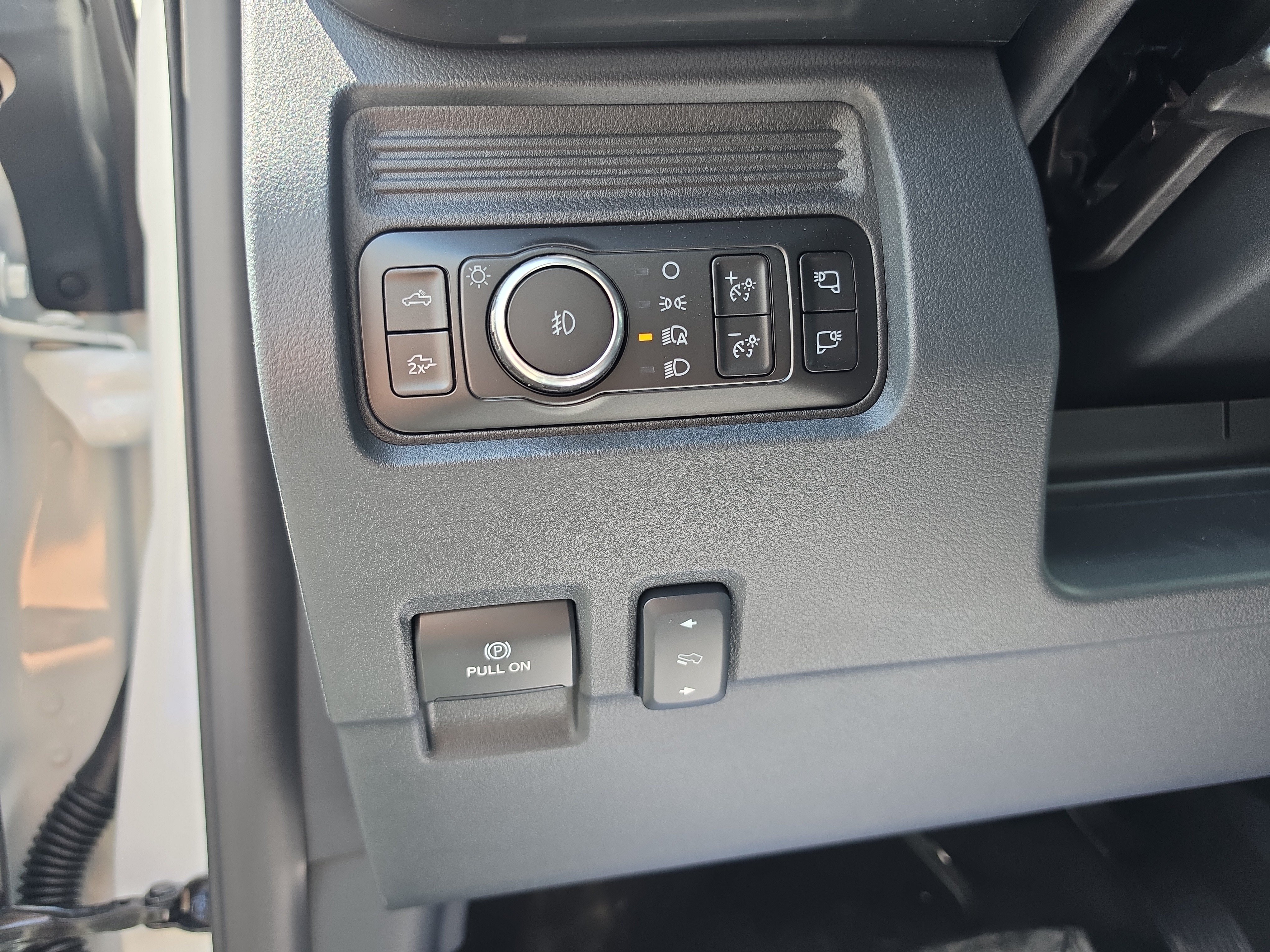New 2026 Ford F250 Lariat w/ Black Appearance Package AWD/4WD image 22