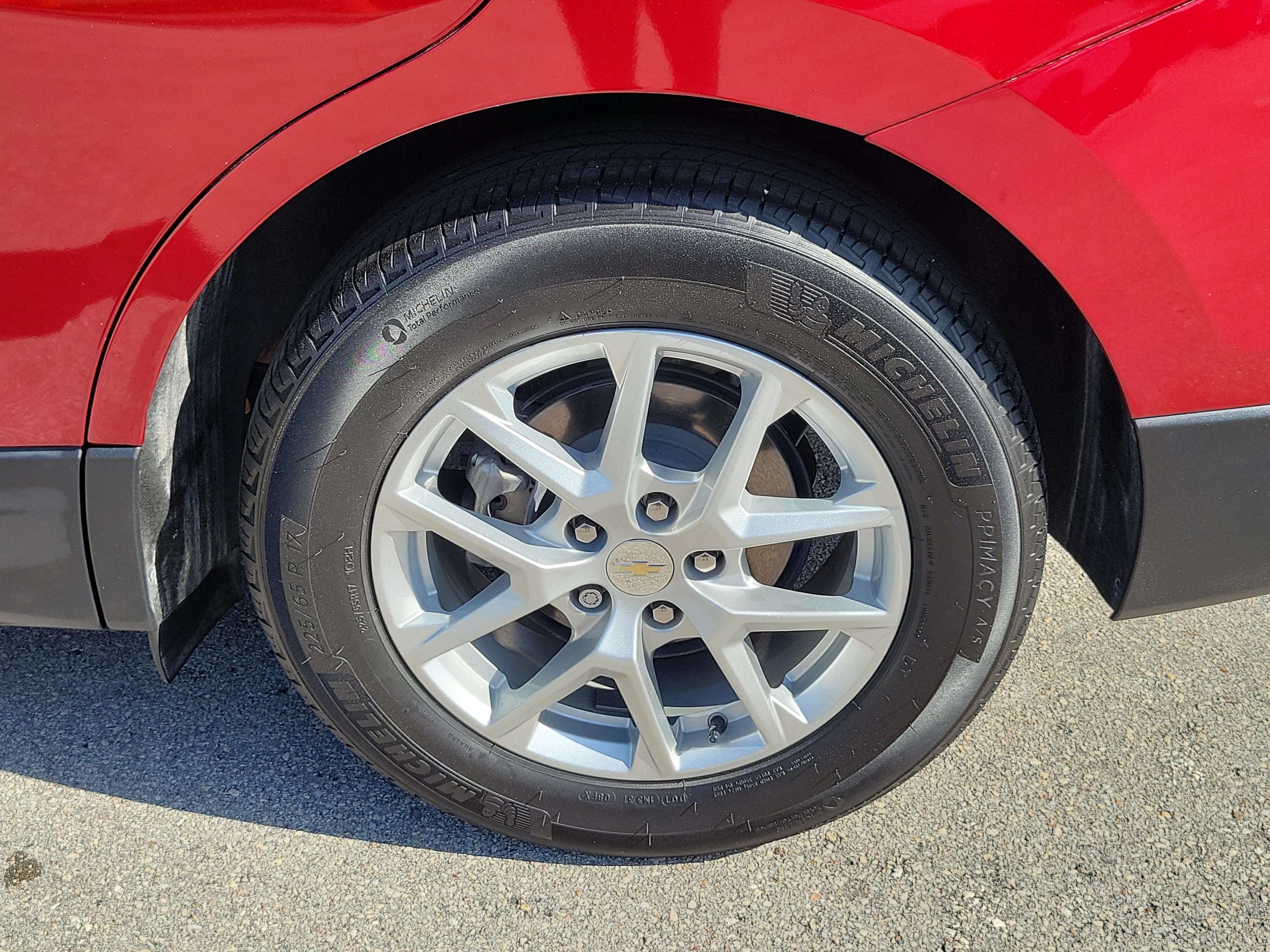 Used 2023 Chevrolet Equinox LT FWD image 29