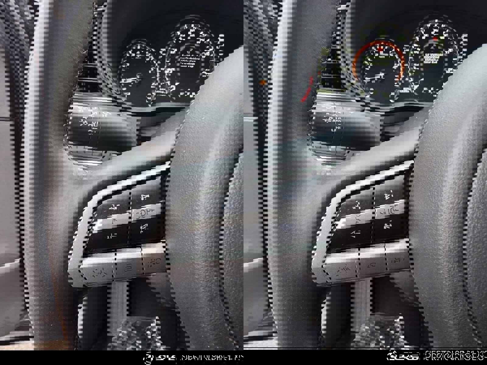 Used 2021 MAZDA CX-30 FWD 2.5 S w/ Select Package image 24