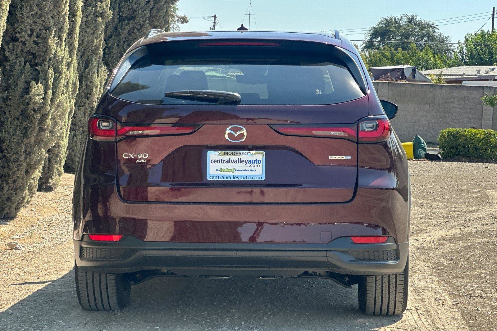 New 2025 MAZDA CX-90 Plug-In Hybrid w/Premium Sport AWD/4WD image 5