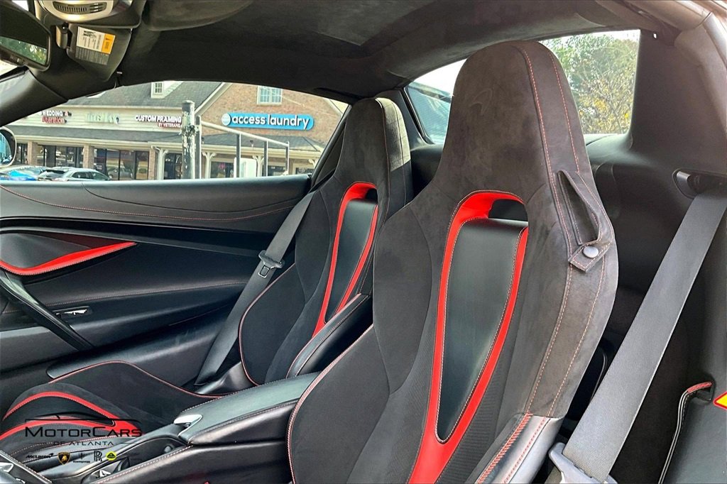 Used 2022 McLaren 720S Luxury image 19