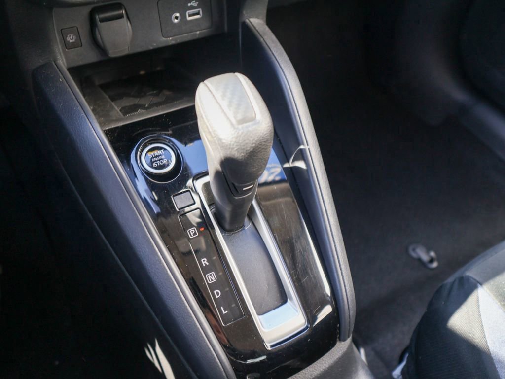 Used 2025 Nissan Versa SV image 22