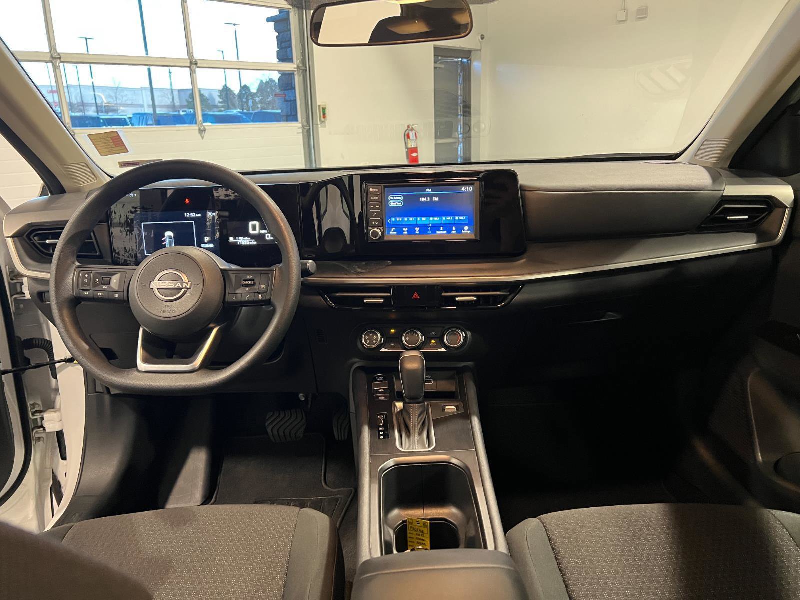 Used 2025 Nissan Kicks S image 25