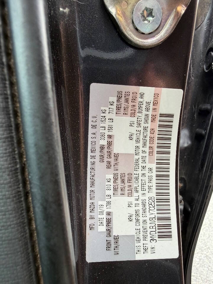 Used 2020 Toyota Yaris LE FWD image 20
