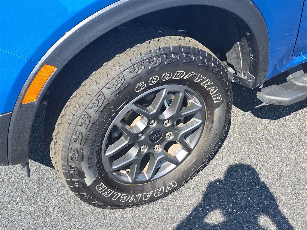 Used 2024 Ford Ranger XLT w/ FX4 Off-Road Package image 16