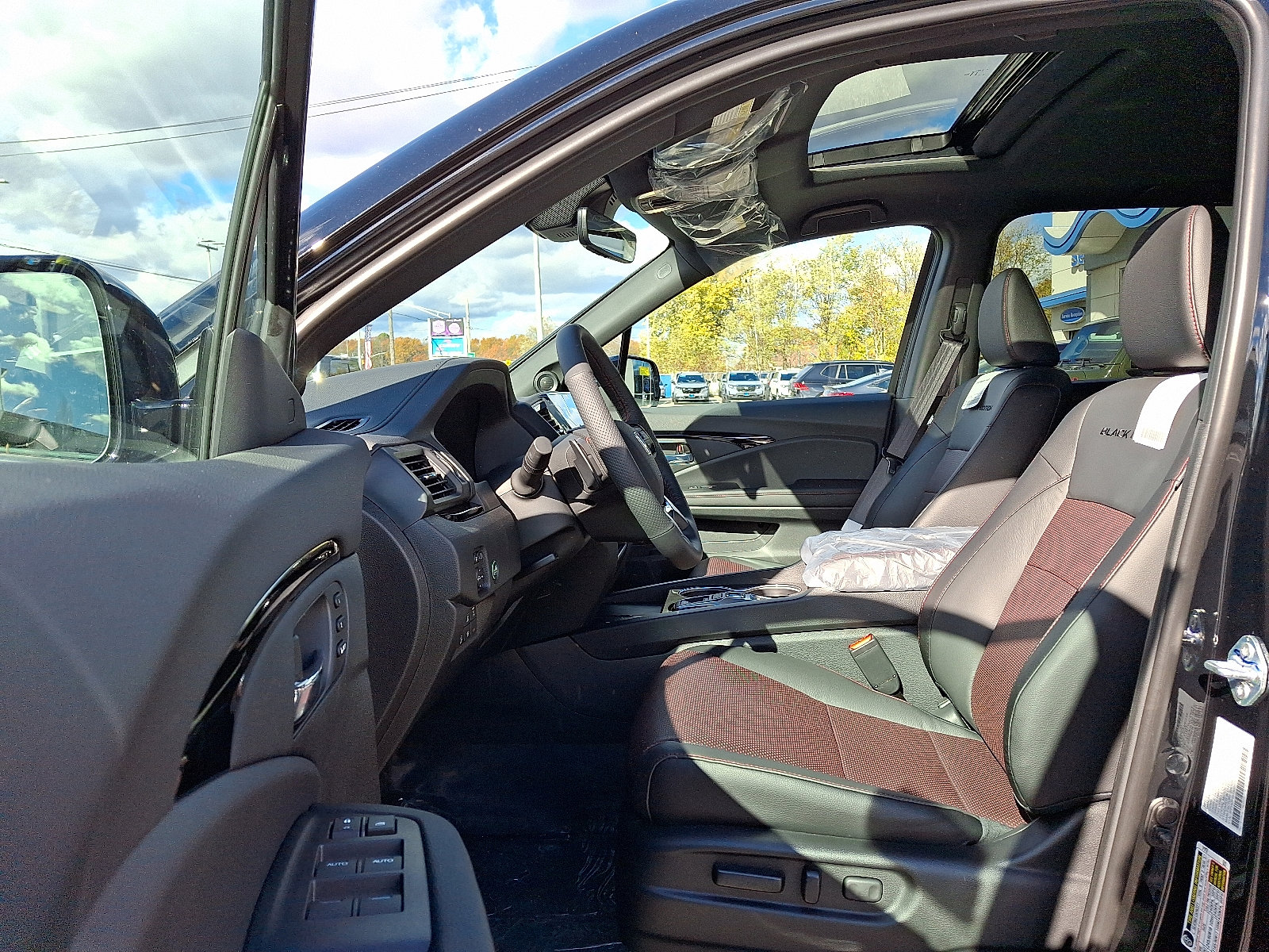 New 2026 Honda Ridgeline Black Edition image 6