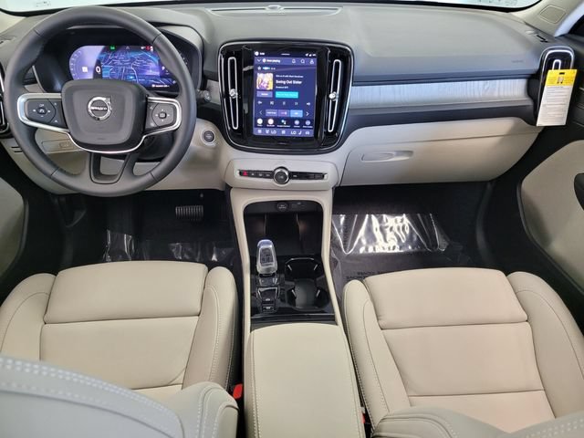 New 2026 Volvo XC40 B5 Ultra AWD/4WD image 17