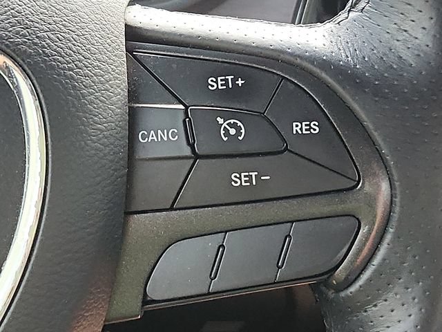 Used 2017 Dodge Challenger R/T Scat Pack RWD image 20