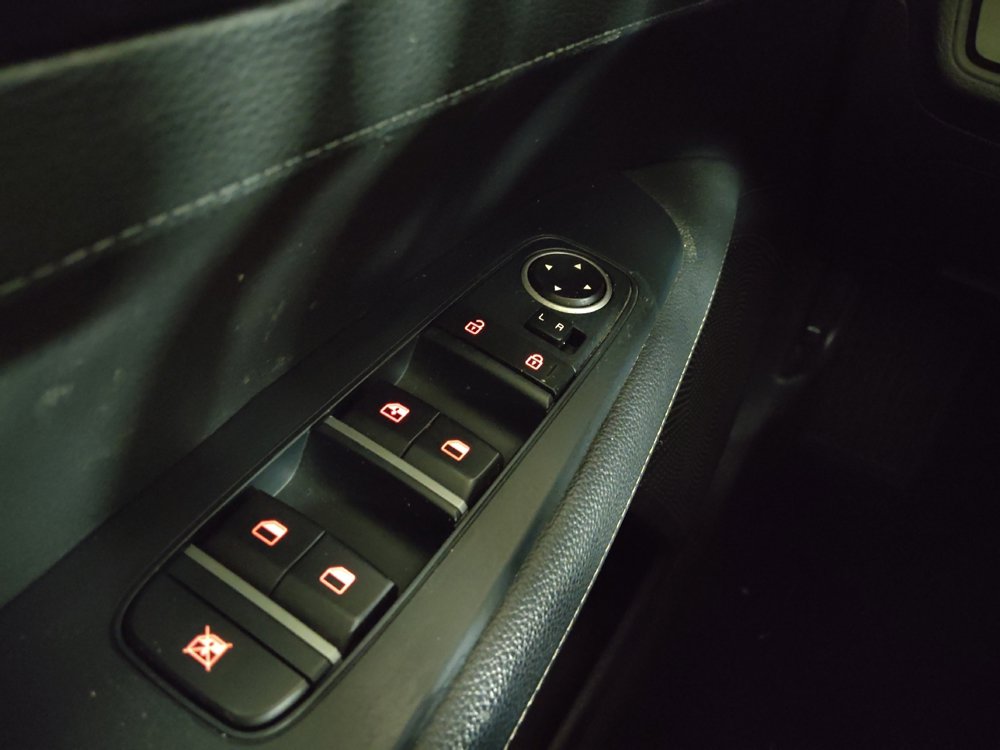 Used 2020 Kia Forte EX image 27