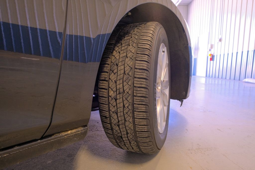 Used 2024 Chevrolet Malibu LT image 44