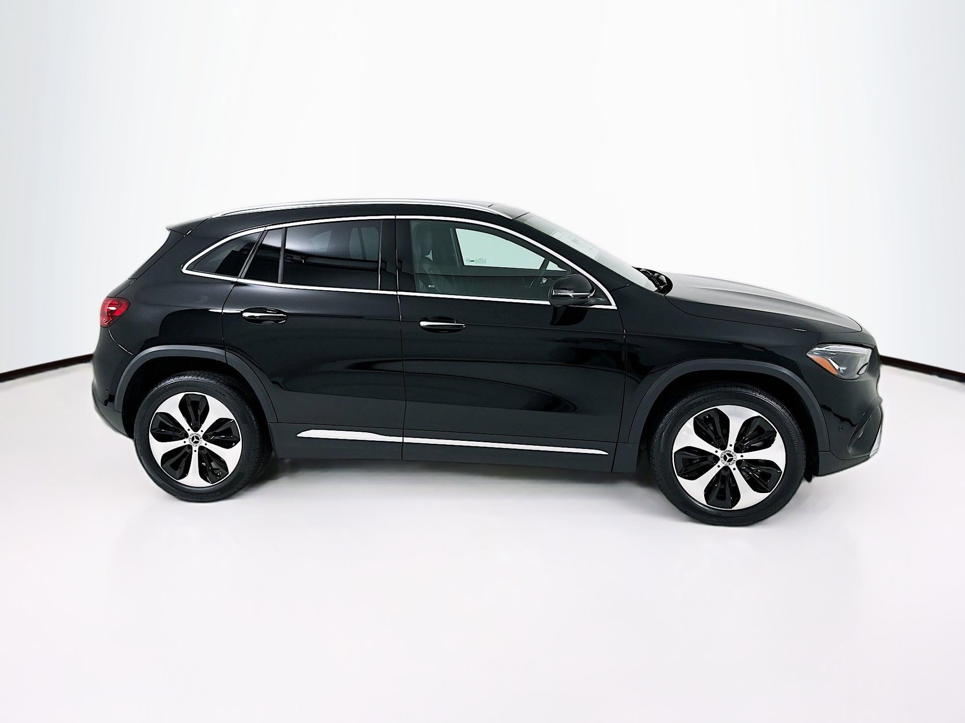 New 2026 Mercedes-Benz GLA 250 image 9