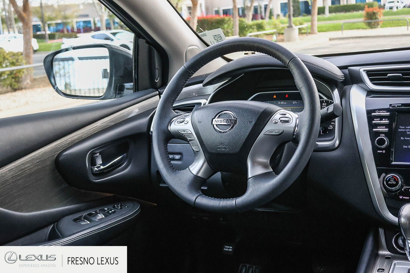 Used 2017 Nissan Murano Platinum w/ Platinum Technology Package image 18