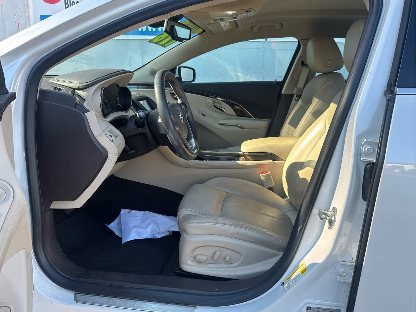 Used 2016 Buick LaCrosse Leather image 21