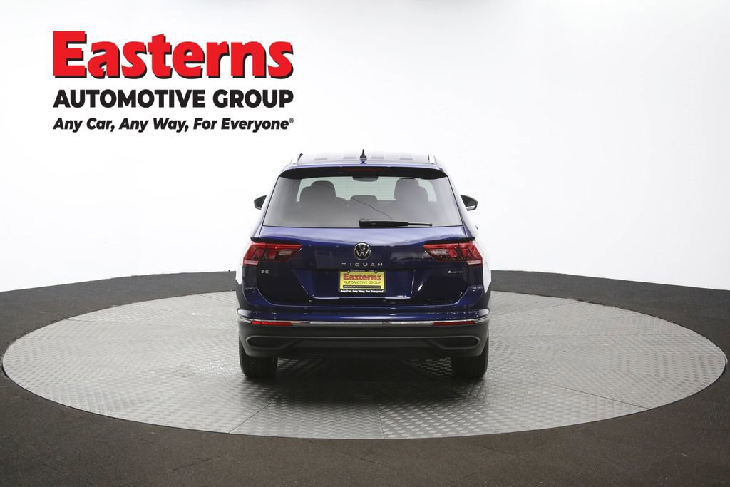 Used 2022 Volkswagen Tiguan SE image 35