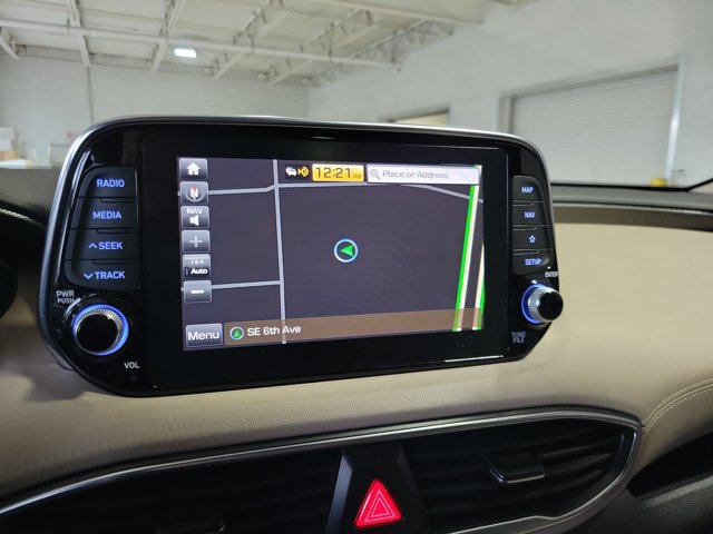 Used 2019 Hyundai Santa Fe w/ Ultimate Package FWD image 28
