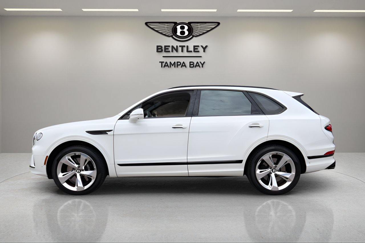 Used 2024 Bentley Bentayga AWD/4WD image 5
