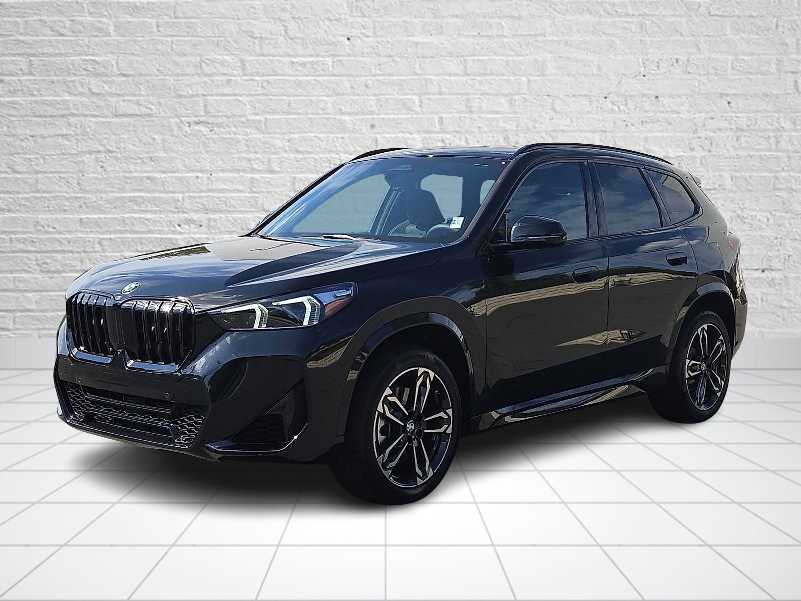 New 2026 BMW X1 xDrive28i w/ Technology Package image 2