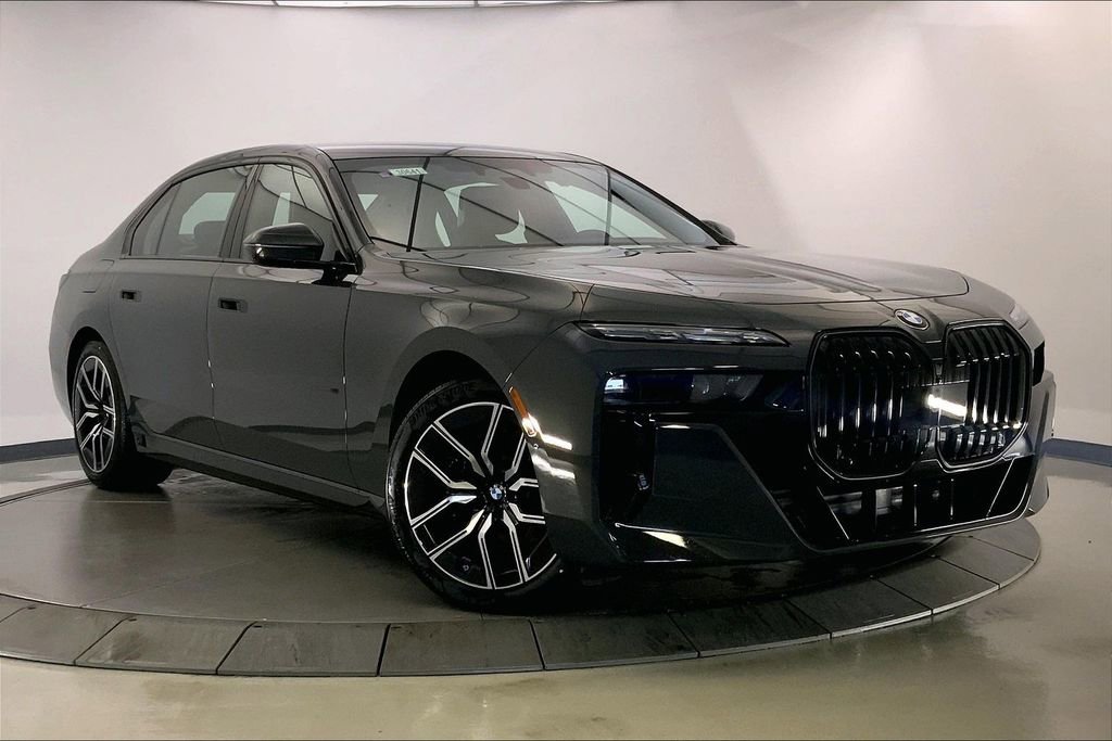 New 2026 BMW 740i xDrive w/ Executive Package image 11