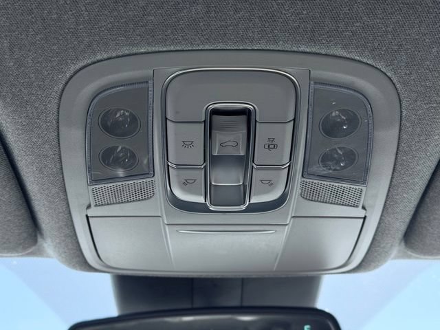 Used 2019 Hyundai Santa Fe Limited w/ Cargo Package AWD/4WD image 45