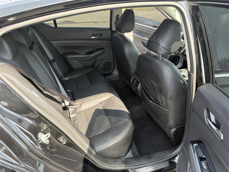 Used 2023 Nissan Altima 2.5 SL AWD/4WD image 11