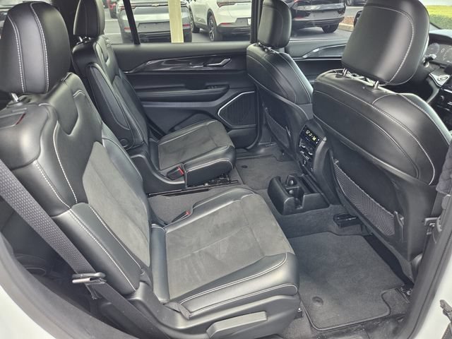 Used 2021 Jeep Grand Cherokee L Laredo AWD/4WD image 16