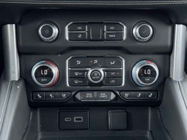 Used 2024 GMC Yukon SLT AWD/4WD image 43