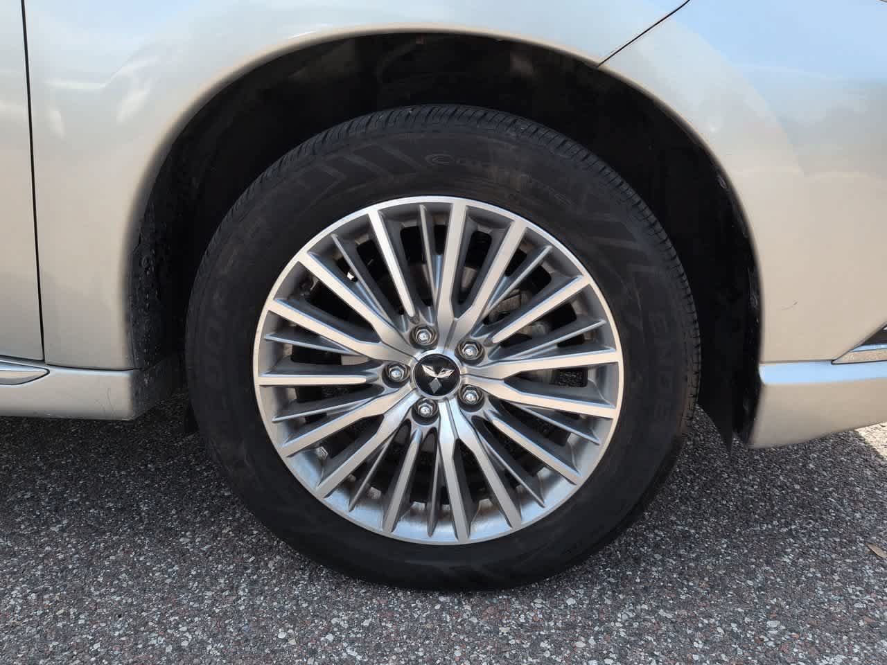 Used 2020 Mitsubishi Outlander GT AWD/4WD image 11
