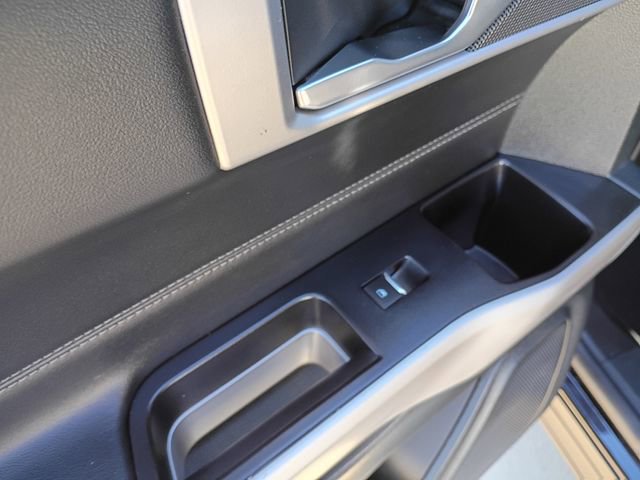 Used 2023 Ford Explorer XLT w/ Equipment Group 202A image 12