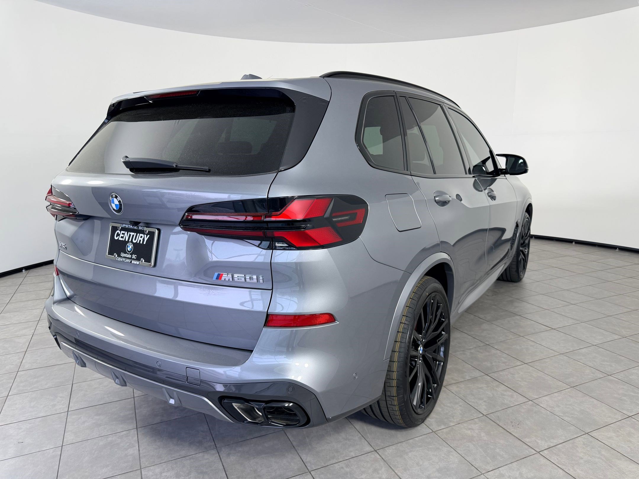 New 2026 BMW X5 M60i w/ Executive Package AWD/4WD image 9