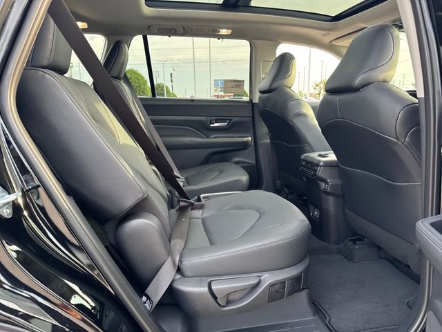 New 2026 Toyota Grand Highlander Limited image 15