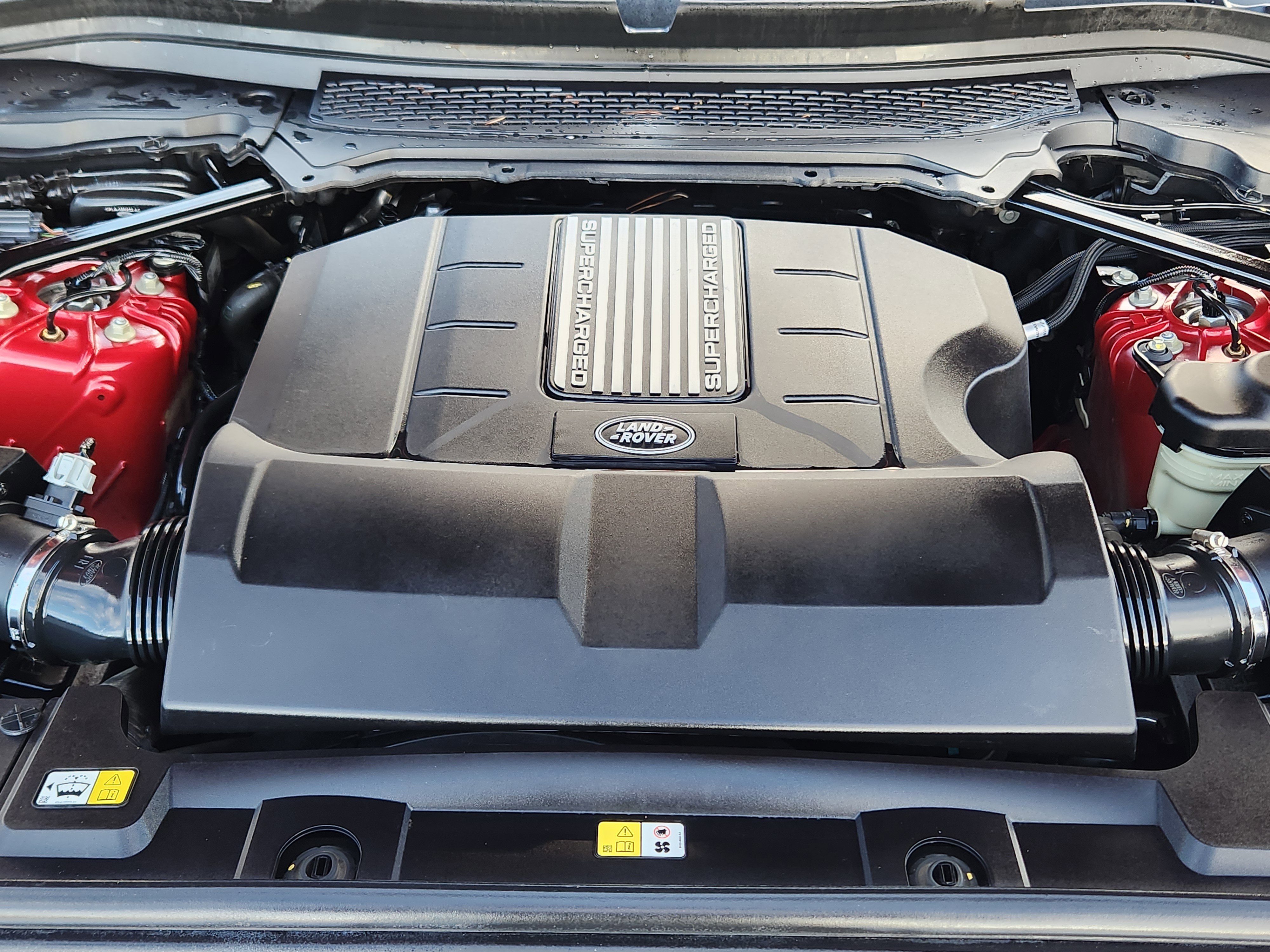 Used 2016 Land Rover Range Rover Supercharged image 24