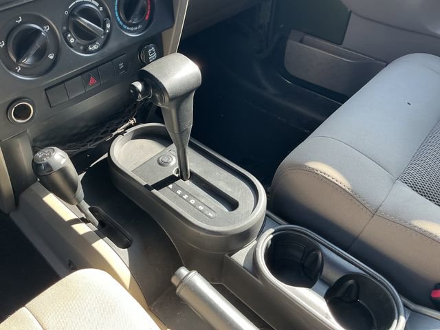 Used 2009 Jeep Wrangler Unlimited Sahara w/ Dual Top Group AWD/4WD image 18