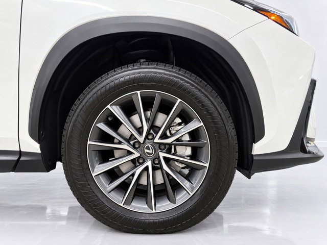 Used 2025 Lexus NX 350 AWD w/ Accessory Package (2T) image 9
