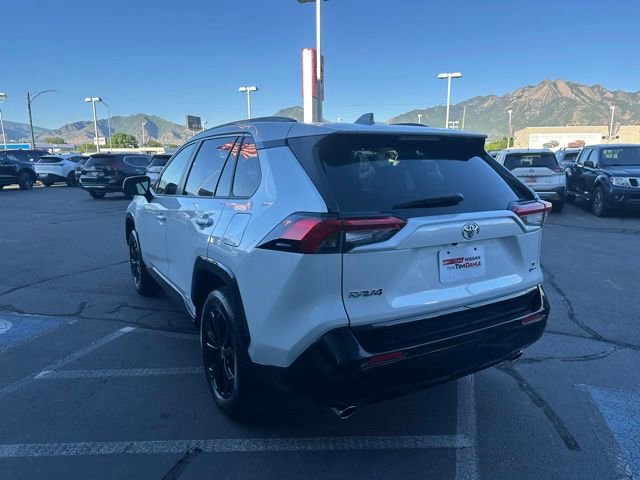 Used 2025 Toyota RAV4 SE w/ Convenience Package AWD/4WD image 9