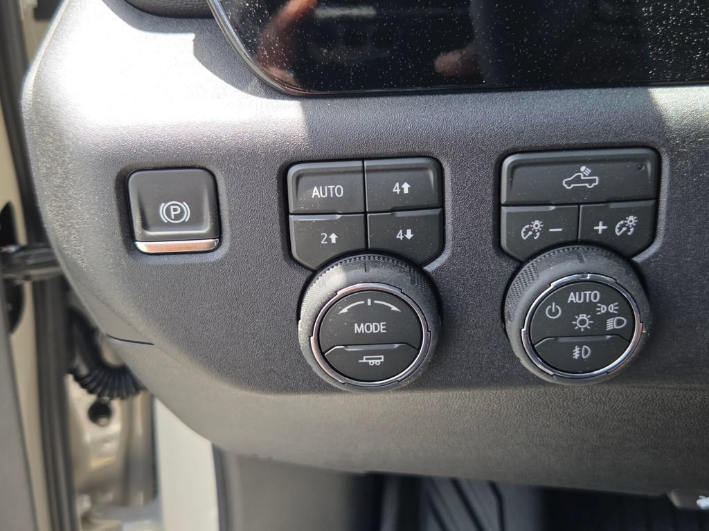 New 2026 Chevrolet Silverado 1500 RST AWD/4WD image 25