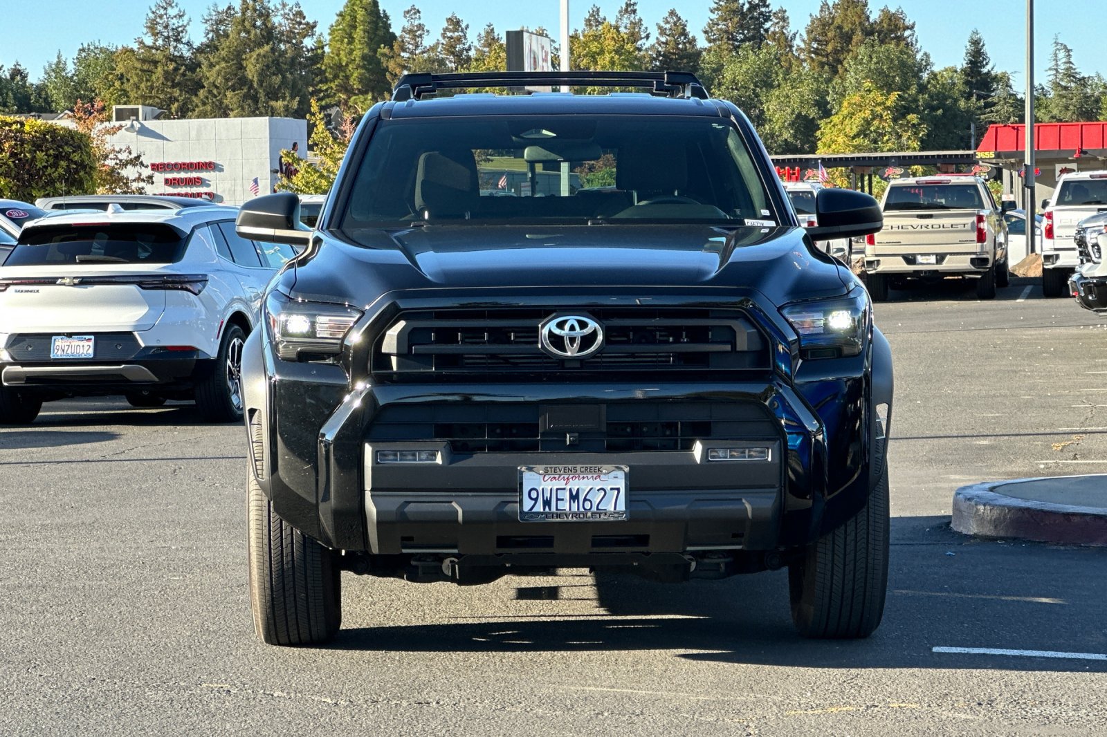 Used 2025 Toyota 4Runner SR5 AWD/4WD image 10