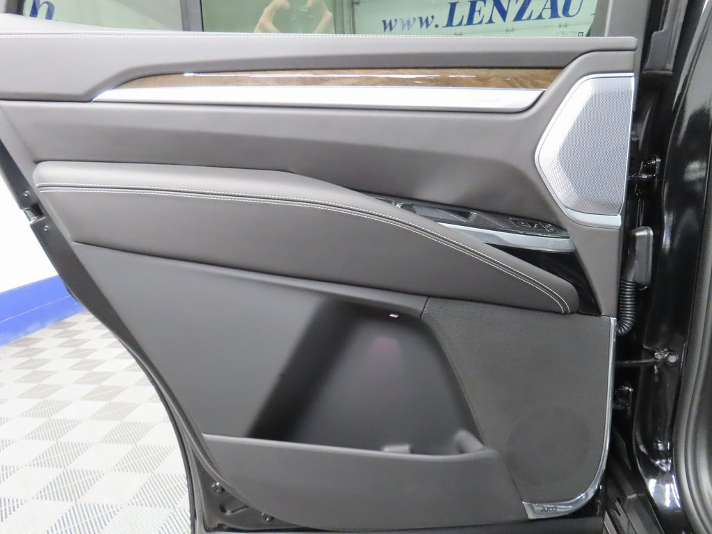 Used 2026 Cadillac Escalade Platinum Sport w/ LPO, Floor Liner Package AWD/4WD image 57