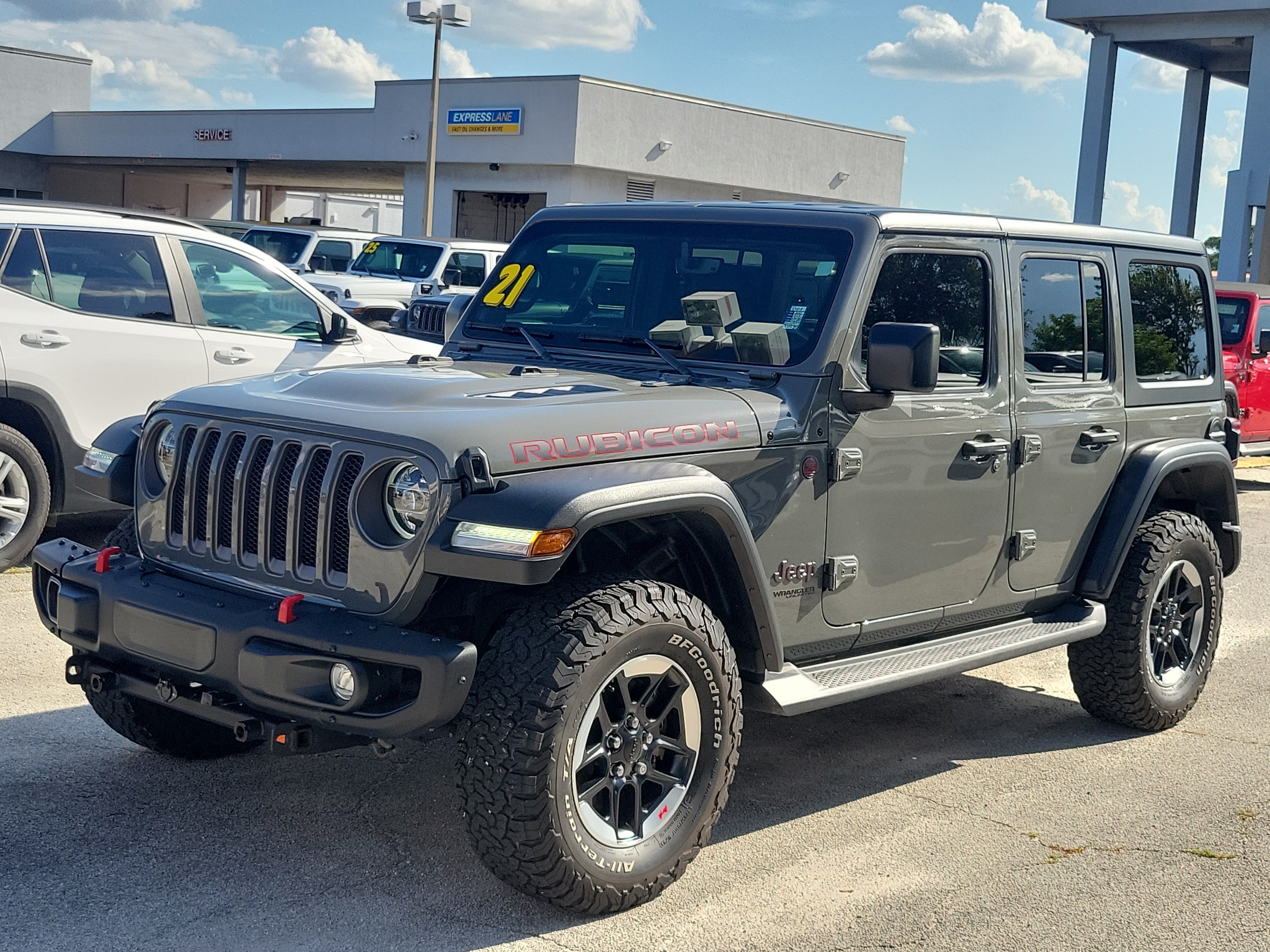 Used 2021 Jeep Wrangler Unlimited Rubicon AWD/4WD image 2