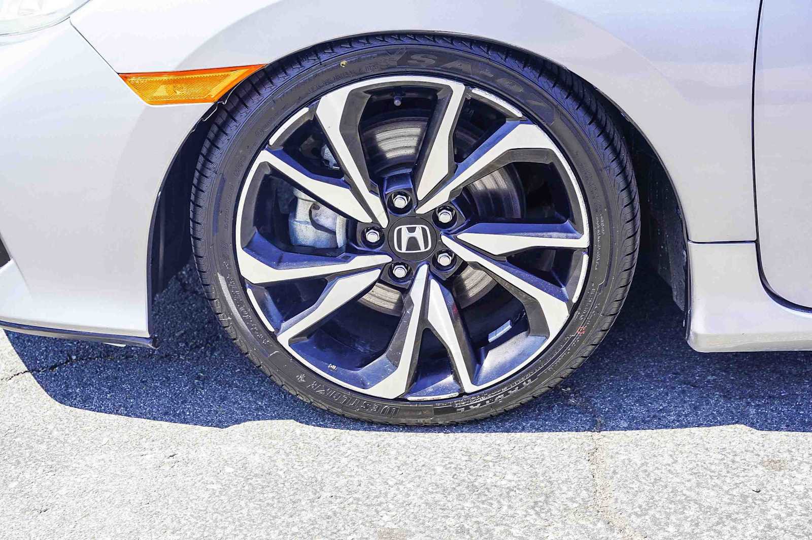 Used 2019 Honda Civic Si image 9