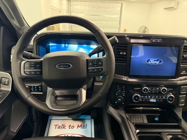 New 2026 Ford F250 Lariat w/ Chrome Package image 16