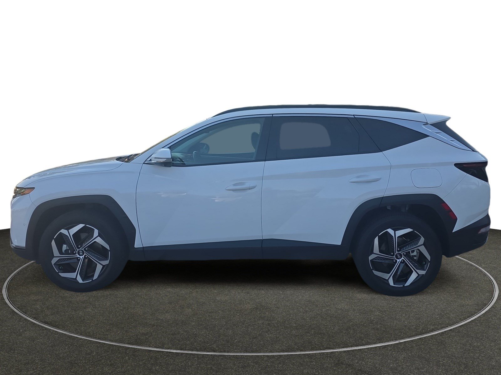Certified 2024 Hyundai Tucson Limited AWD/4WD image 2