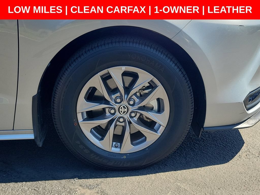 Used 2023 Toyota Sienna LE FWD image 7