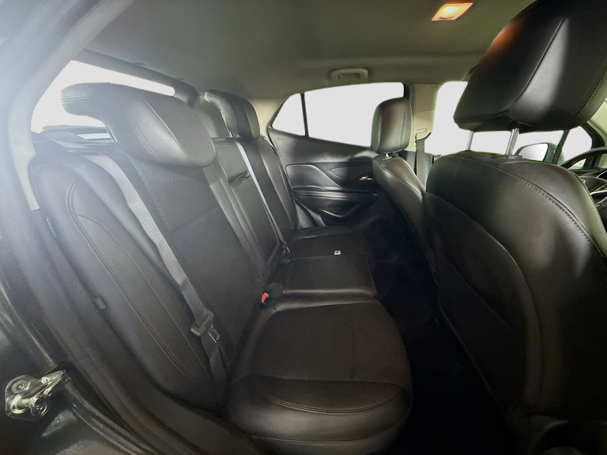 Used 2018 Buick Encore Preferred image 27