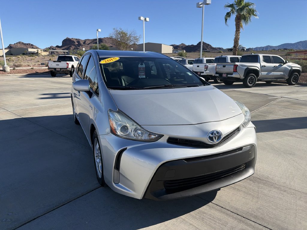 Used 2015 Toyota Prius V Four FWD image 3