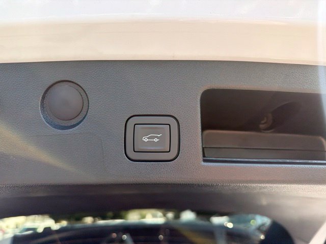 New 2027 Chevrolet Equinox LT w/ Convenience Package II AWD/4WD image 12