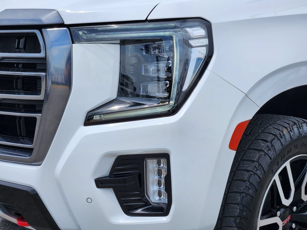 Certified 2023 GMC Yukon AT4 w/ AT4 Premium Plus Package AWD/4WD image 8